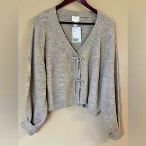 NWT H&M Taupe Cardigan Sweater with Pavé Bows